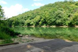 Bell Chute Access boat ramp to Gasconade River